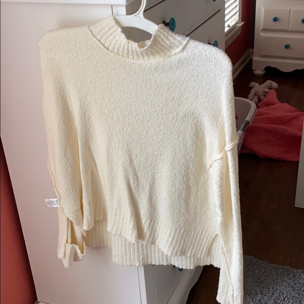 Women’s sweater